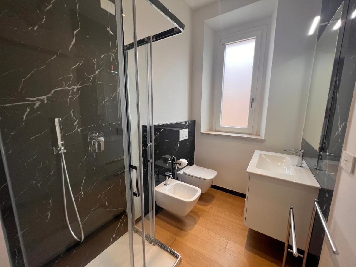 Happy Holiday Apartment كالياري المظهر الخارجي الصورة
