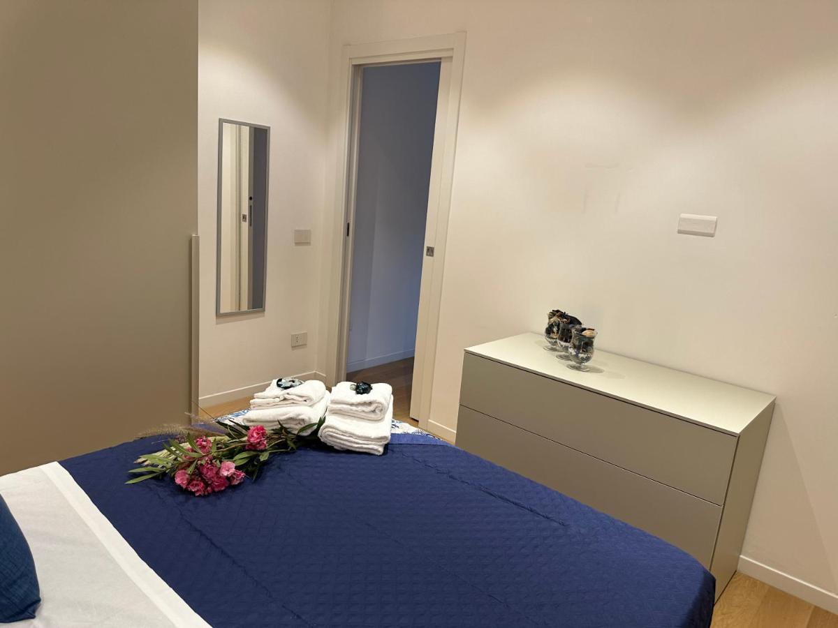 Happy Holiday Apartment كالياري المظهر الخارجي الصورة